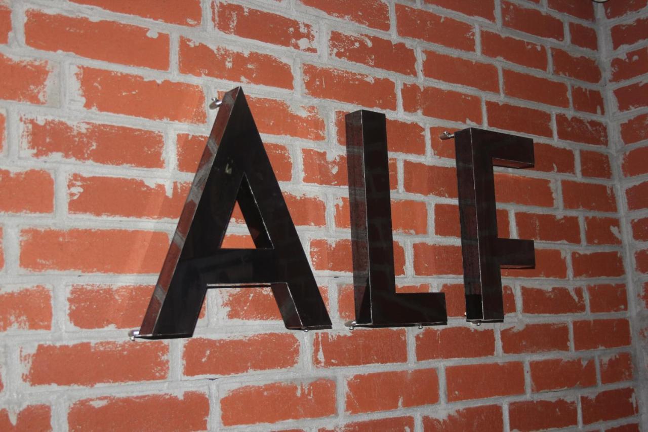 Alf Hotel Стамбул Экстерьер фото